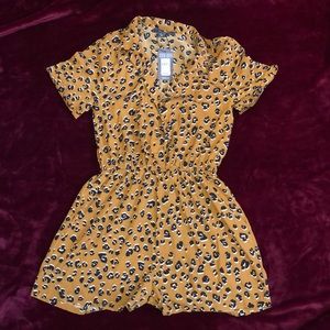 NWT Mustard‎ yellow cheetah print romper